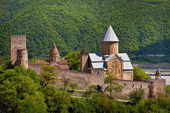 Ananuri fortress